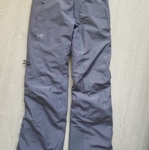 Arc'teryx Andessa Women's Gore-tex Ski Pants. Size: 6. Color: whiskey jack